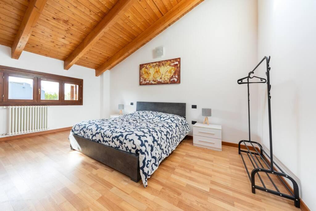 Appartamento Unico A Bologna Con 3 Camere E Parcheggio Gratuito Екстер'єр фото